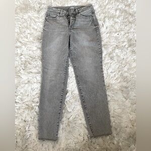 Old Navy Gray O.G. Straight High Rise Jeans w/raw edge frayed hem- Sz 4